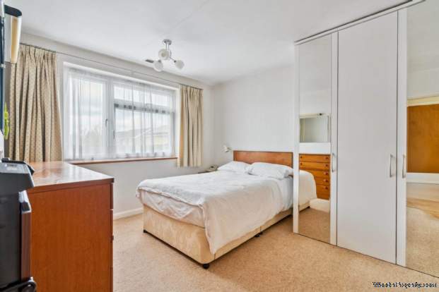 Additional Property Image 4 bedroom Detached for sale in Bushey 11