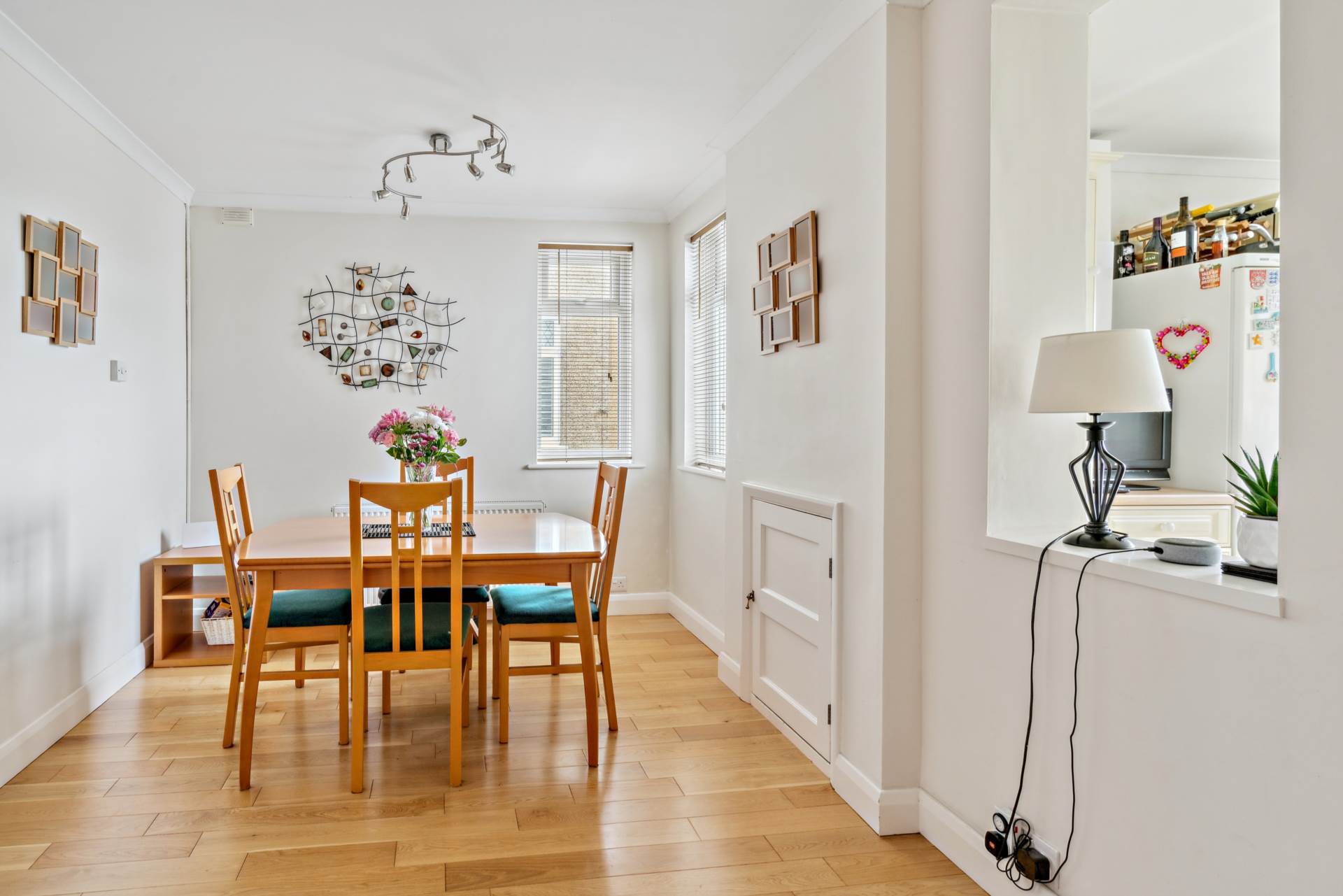 Additional Property Image 3 bedroom Semi Detached for sale in Bushey 4