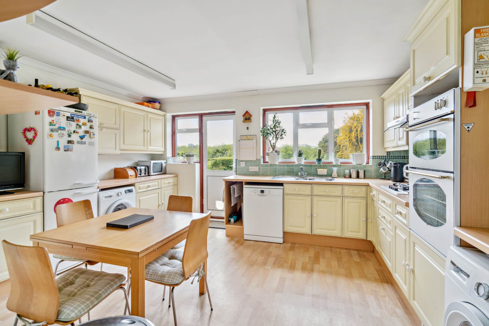 Additional Property Image 3 bedroom Semi Detached for sale in Bushey 6