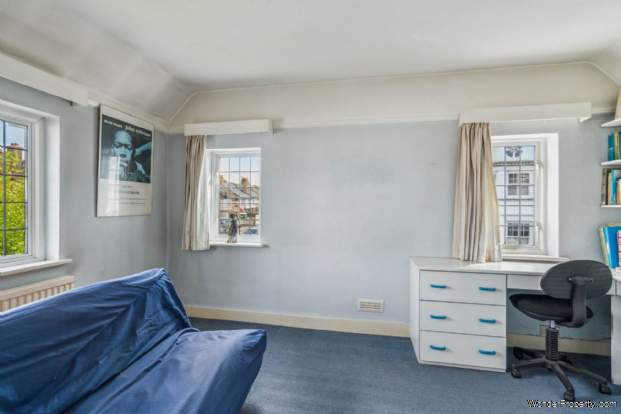 Additional Property Image 3 bedroom Detached for sale in Bushey 18