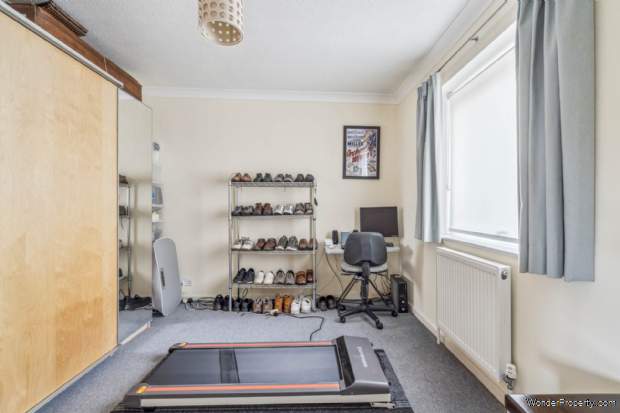 Additional Property Image 3 bedroom Link Detached House for sale in Watford 7