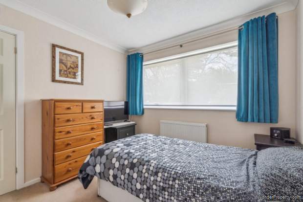 Additional Property Image 3 bedroom Link Detached House for sale in Watford 8