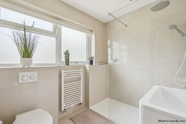 Additional Property Image 3 bedroom Link Detached House for sale in Watford 9