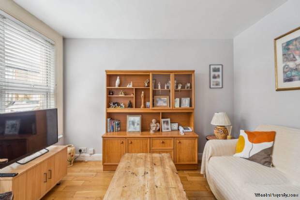 Additional Property Image 2 bedroom Terraced for sale in Bushey 3