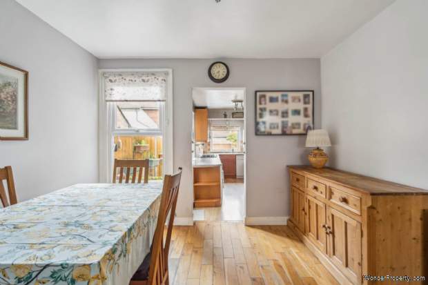 Additional Property Image 2 bedroom Terraced for sale in Bushey 5