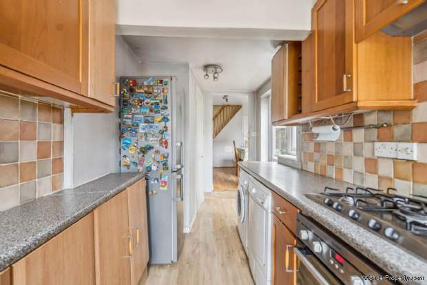 Additional Property Image 2 bedroom Terraced for sale in Bushey 7