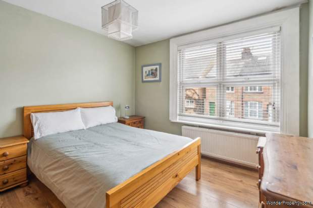 Additional Property Image 2 bedroom Terraced for sale in Bushey 10