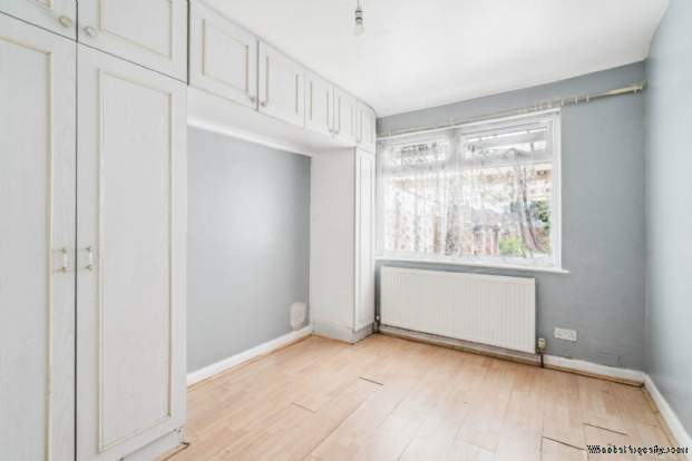 Additional Property Image 3 bedroom Semi Detached Bungalow for sale in Watford 5