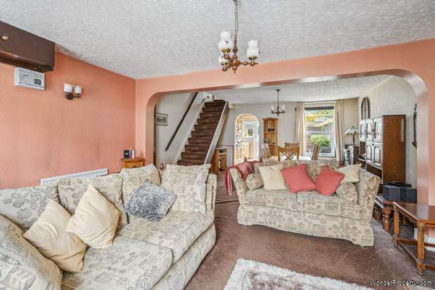 Additional Property Image 2 bedroom Terraced for sale in Bushey 3