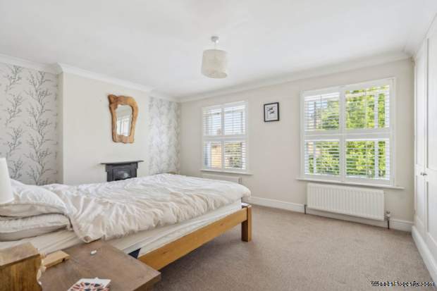 Additional Property Image 3 bedroom Detached for sale in Watford 12