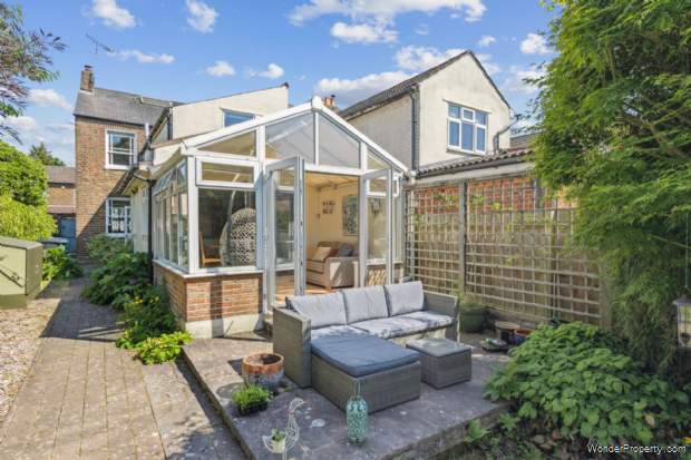 Additional Property Image 3 bedroom Detached for sale in Watford 19