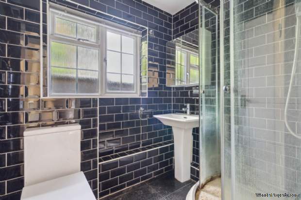Additional Property Image 2 bedroom Detached Bungalow for sale in Bushey 4