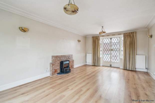 Additional Property Image 3 bedroom Detached for sale in Bushey 5