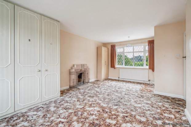 Additional Property Image 3 bedroom Detached for sale in Bushey 10