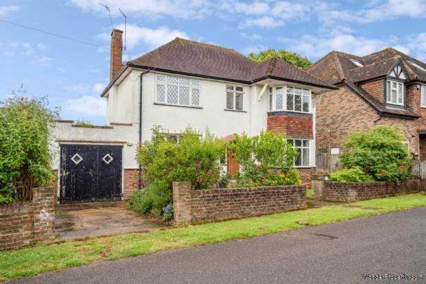 Additional Property Image 3 bedroom Detached for sale in Bushey 20
