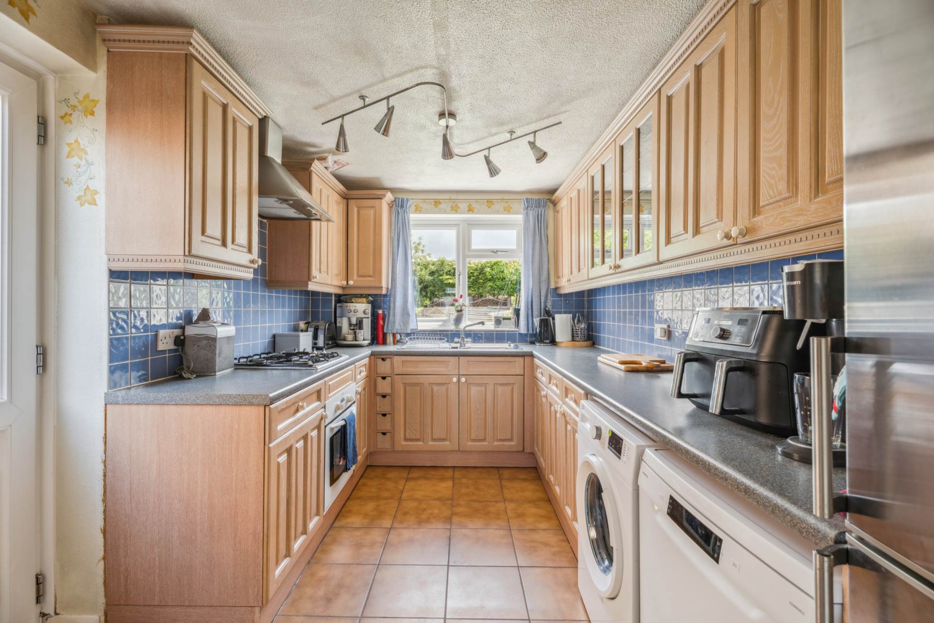 Additional Property Image 3 bedroom Semi Detached for sale in Bushey 6