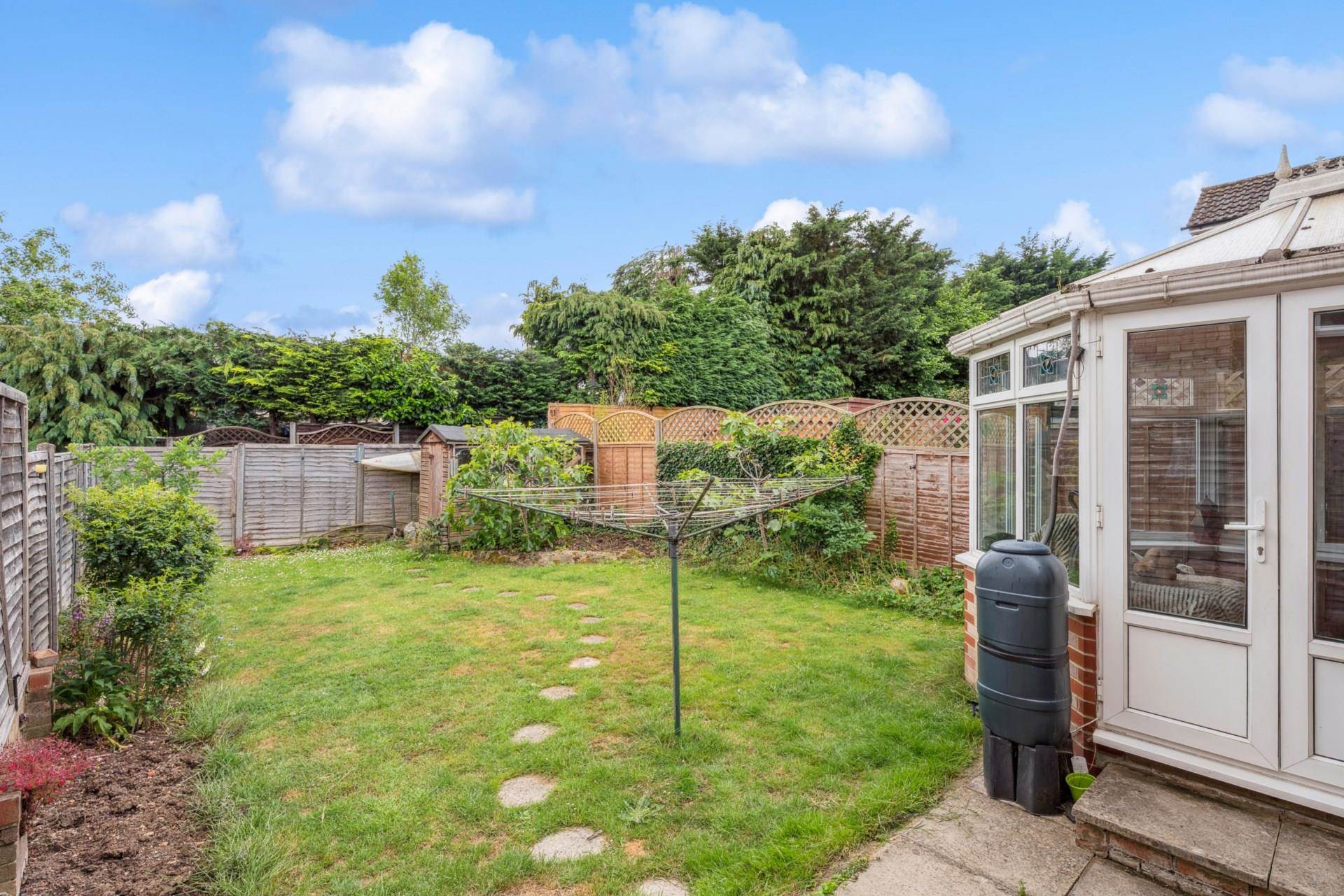 Additional Property Image 3 bedroom Semi Detached for sale in Bushey 11
