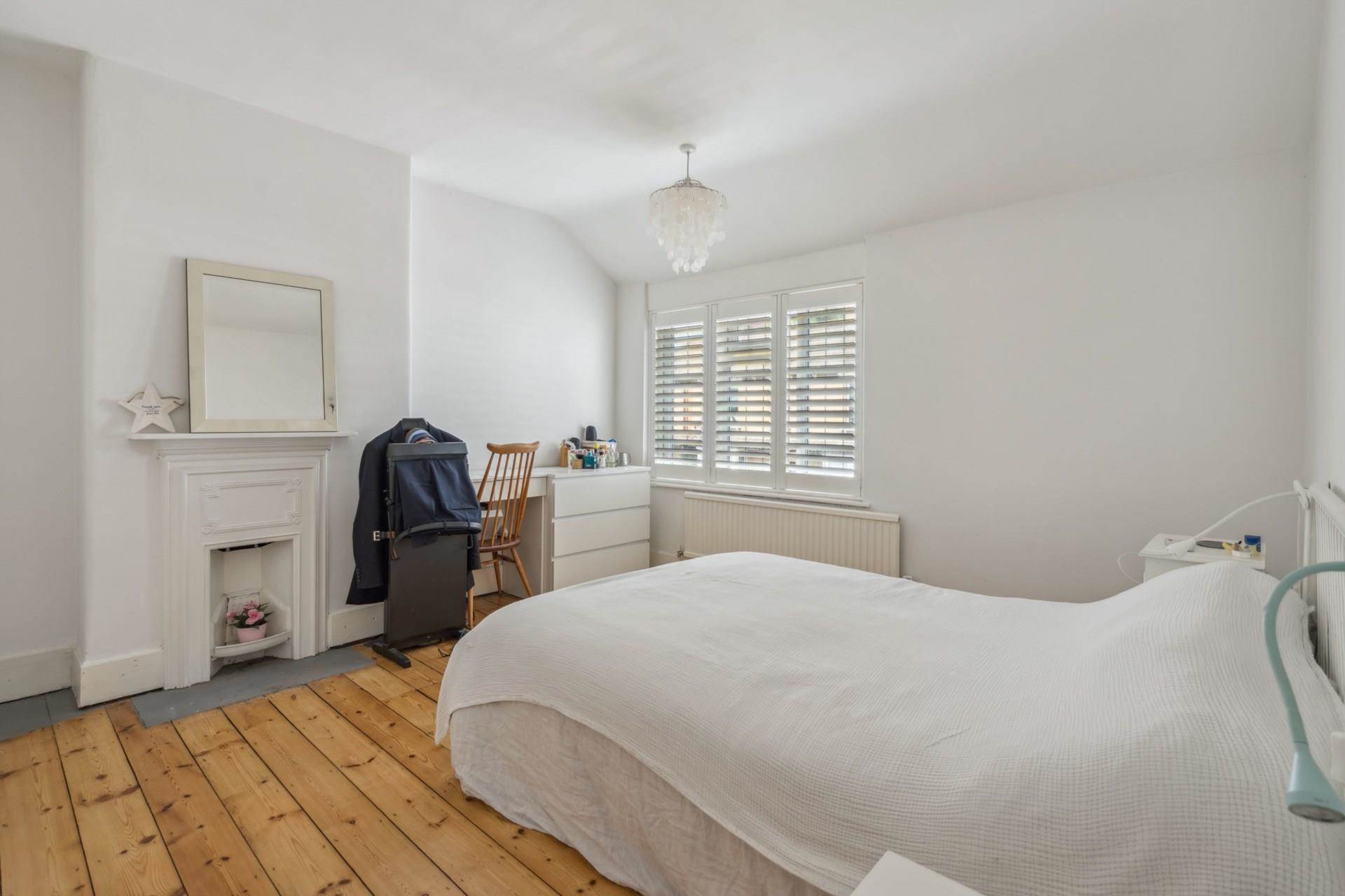 Additional Property Image 4 bedroom Semi Detached for sale in Bushey 11