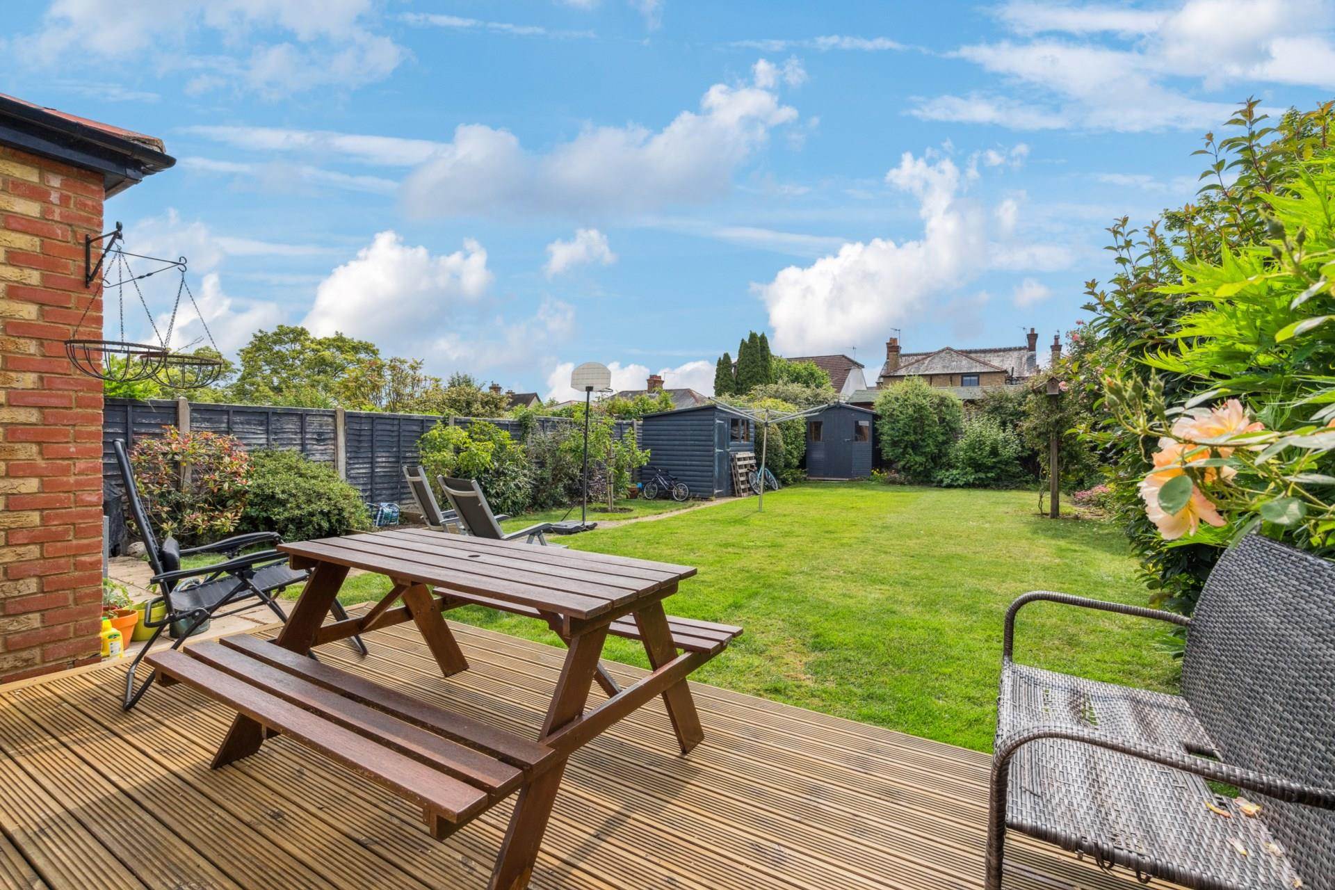 Additional Property Image 4 bedroom Semi Detached for sale in Bushey 16