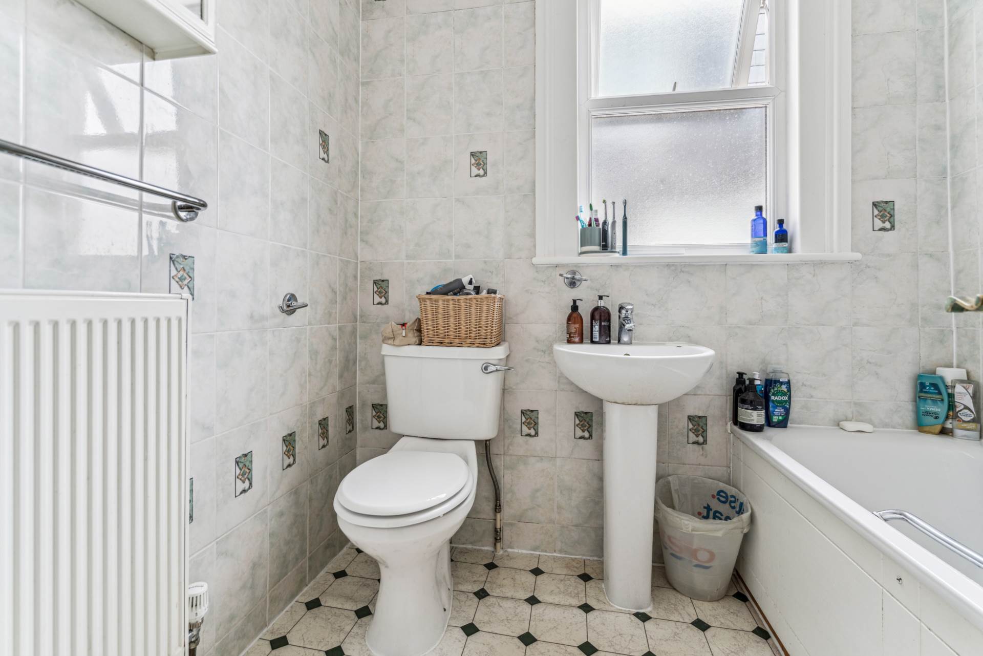 Additional Property Image 3 bedroom Terraced for sale in Bushey 12