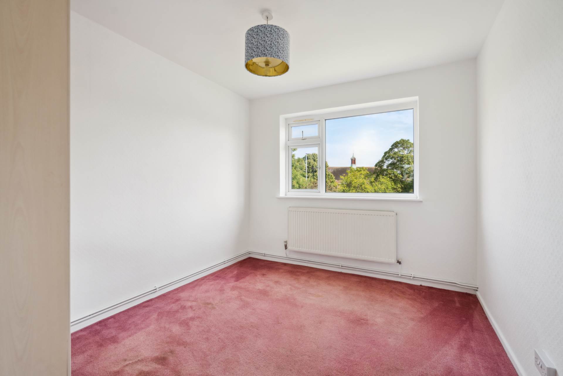 Additional Property Image 2 bedroom Flat for sale in Bushey 6