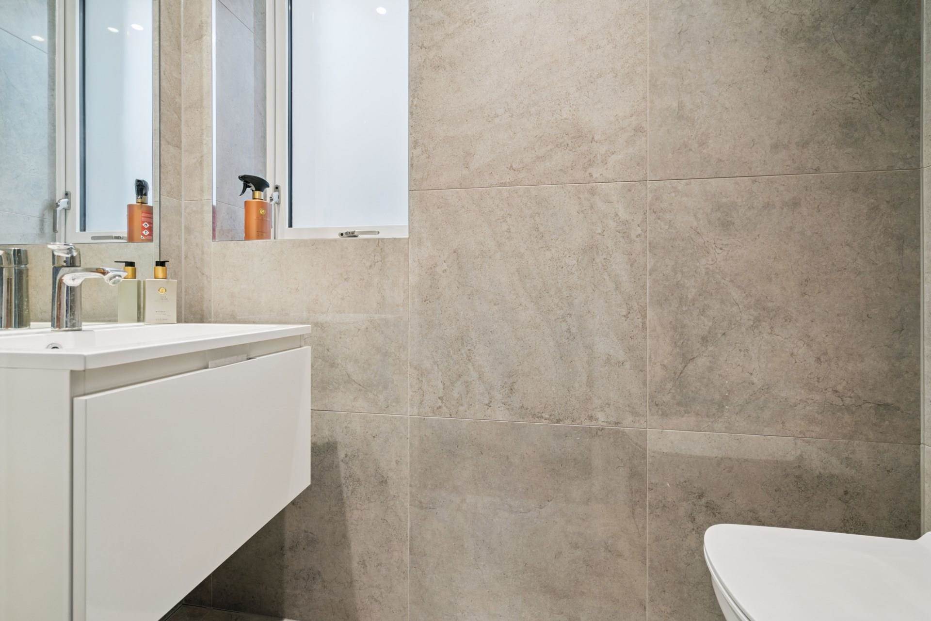 Additional Property Image 3 bedroom Semi Detached for sale in Bushey 6