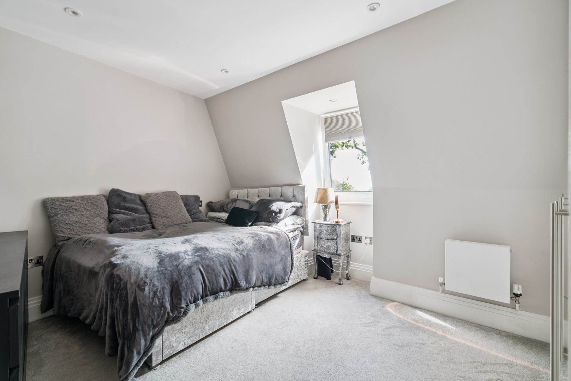 Additional Property Image 3 bedroom Semi Detached for sale in Bushey 14