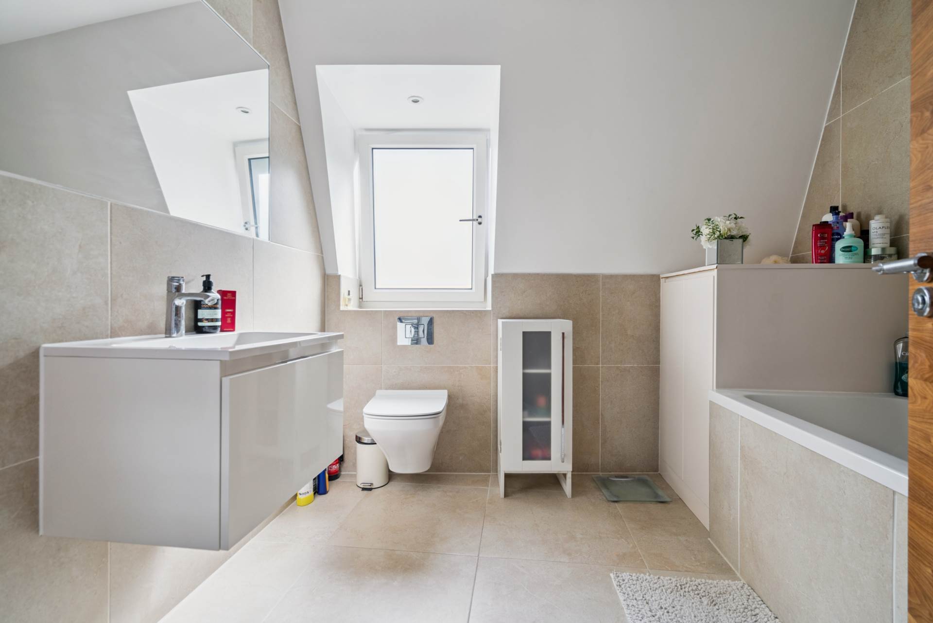 Additional Property Image 3 bedroom Semi Detached for sale in Bushey 15