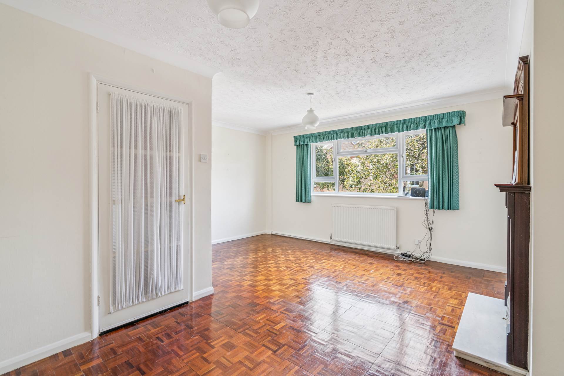 Additional Property Image 2 bedroom Maisonette for sale in Bushey 4