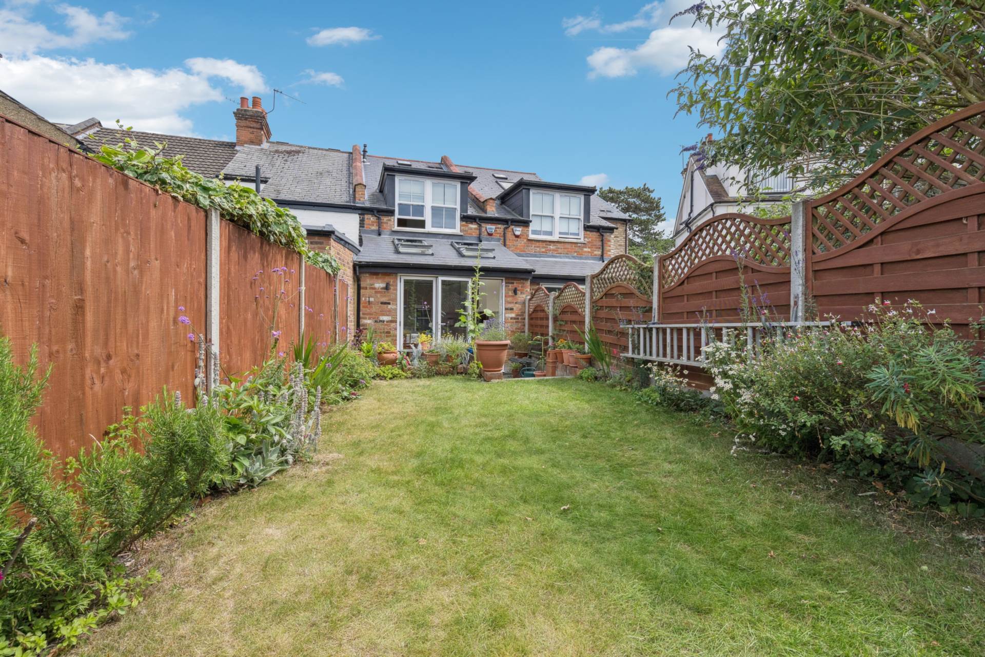Additional Property Image 2 bedroom Semi Detached for sale in Watford 12