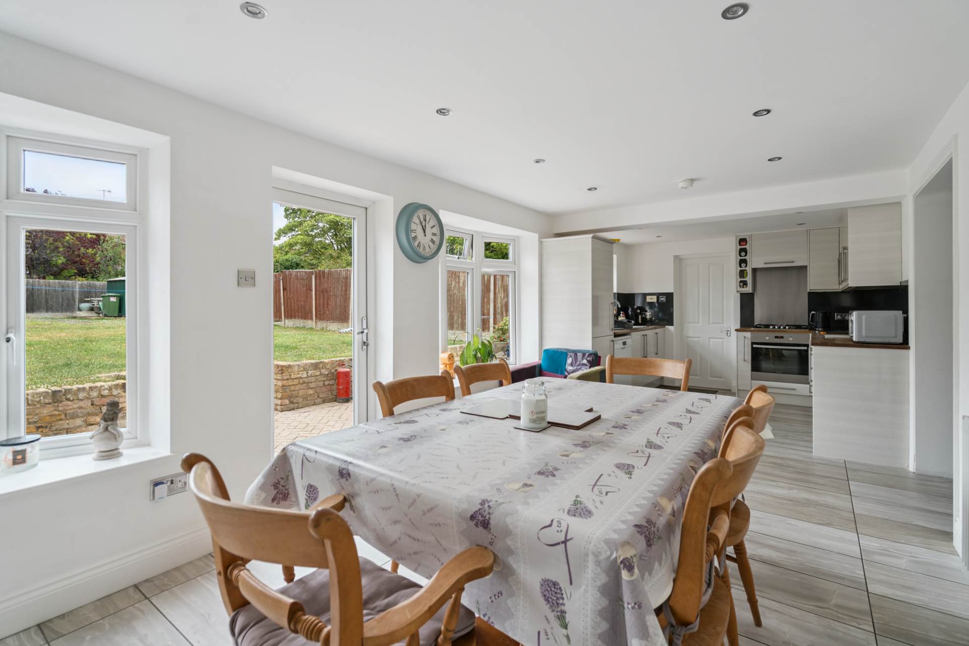 Additional Property Image 4 bedroom Semi Detached for sale in Bushey 7