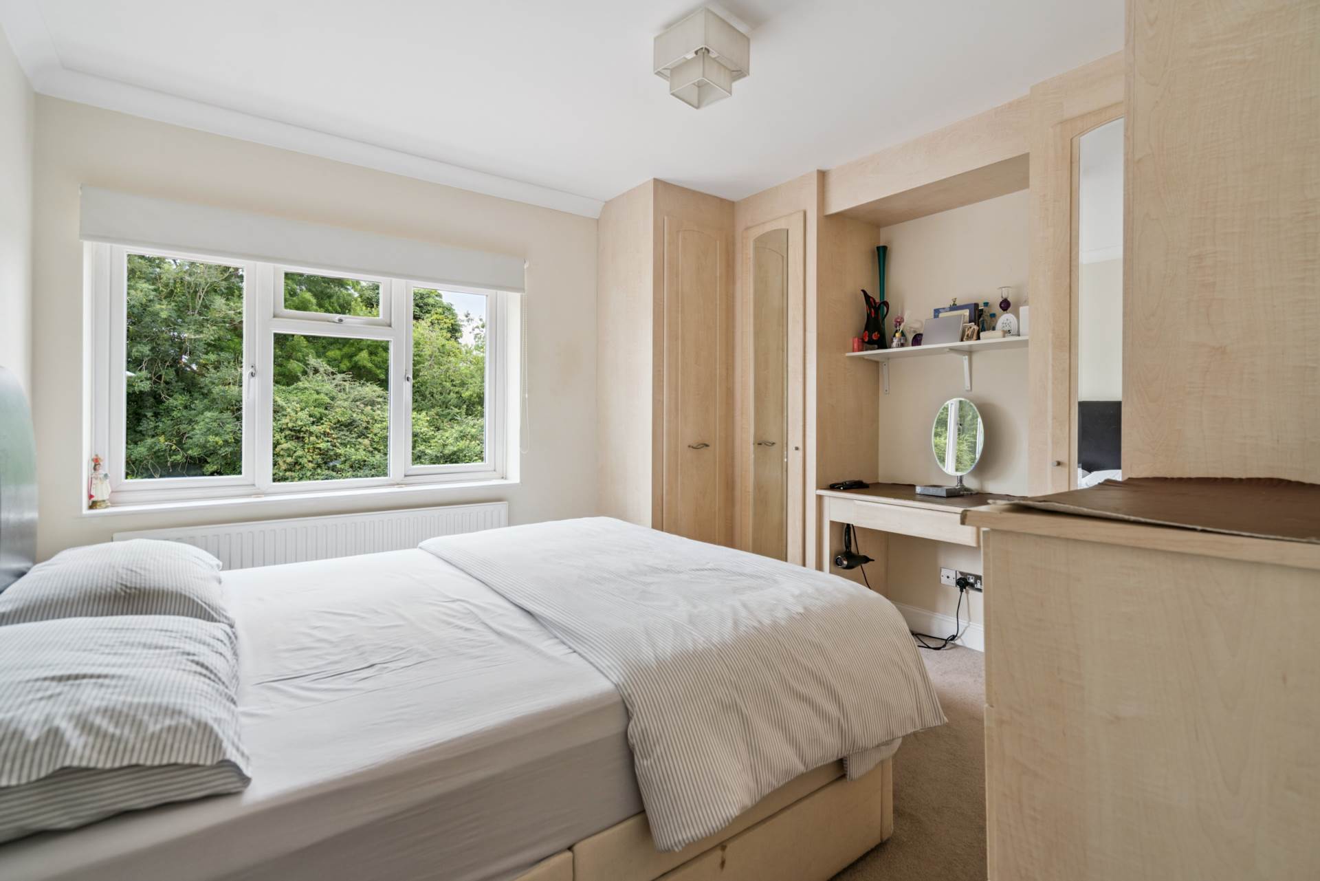 Additional Property Image 4 bedroom Semi Detached for sale in Bushey 10