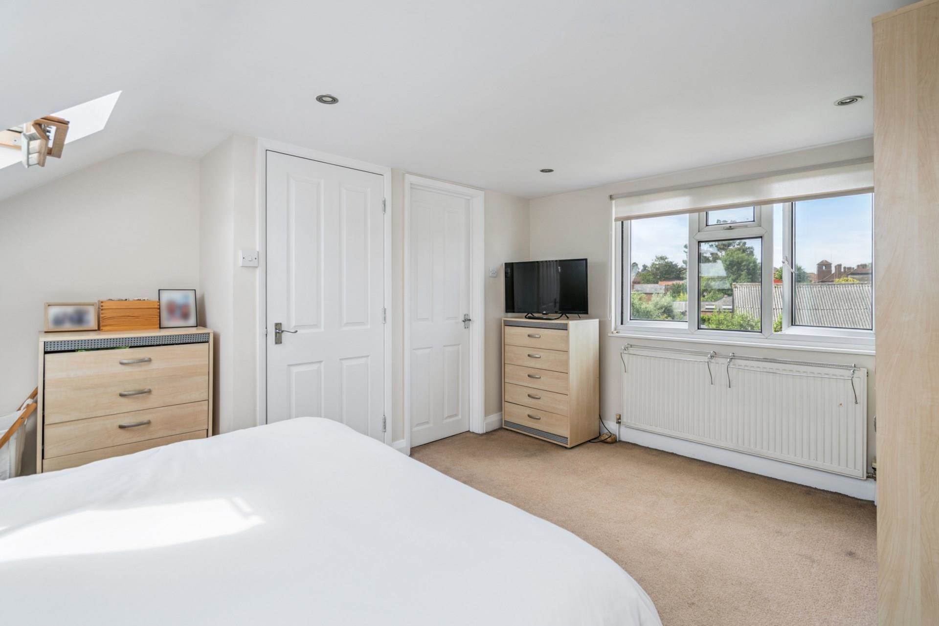 Additional Property Image 4 bedroom Semi Detached for sale in Bushey 13