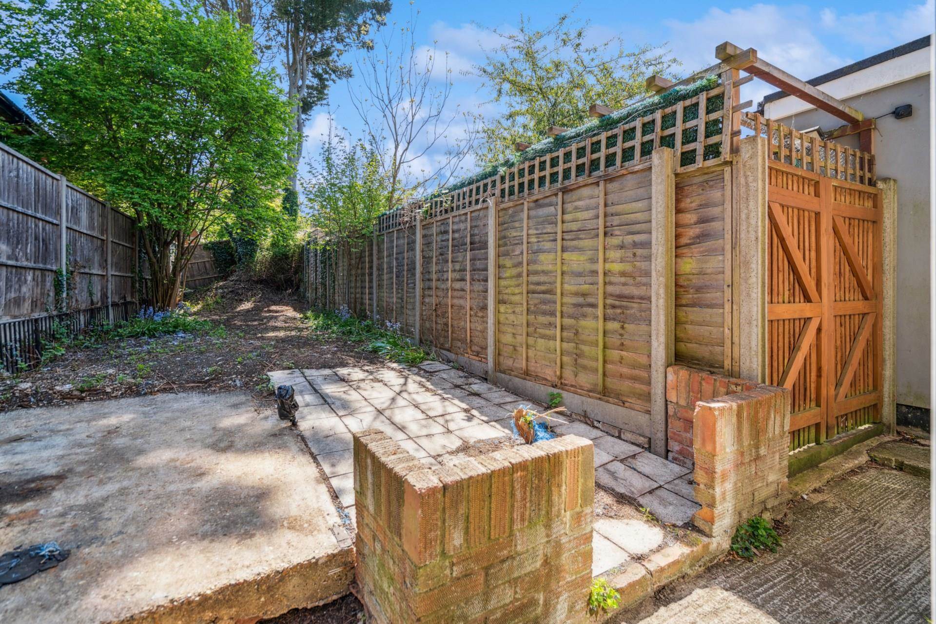 Additional Property Image 2 bedroom End of Terrace for sale in Bushey 9