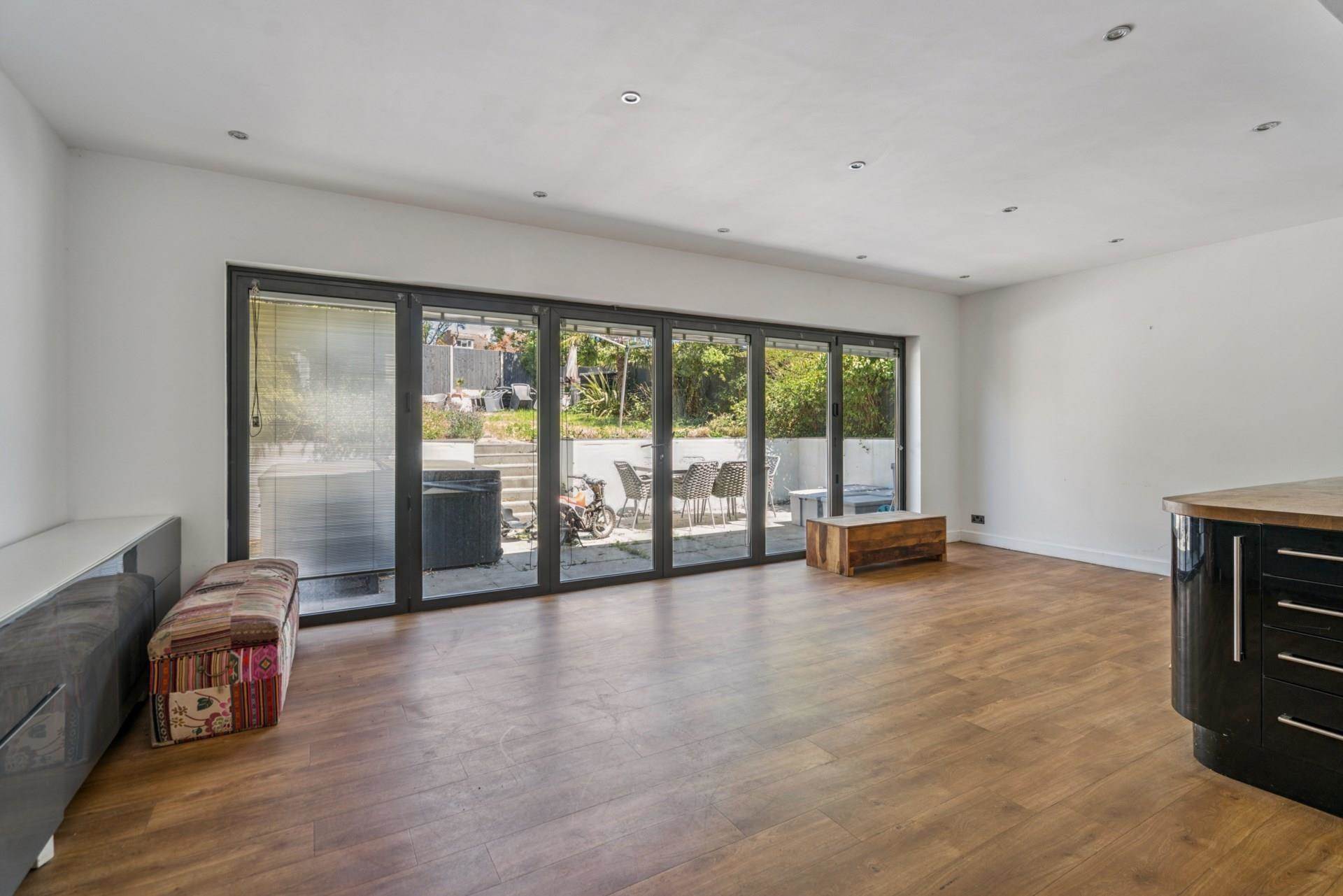 Additional Property Image 4 bedroom Detached for sale in Bushey 7