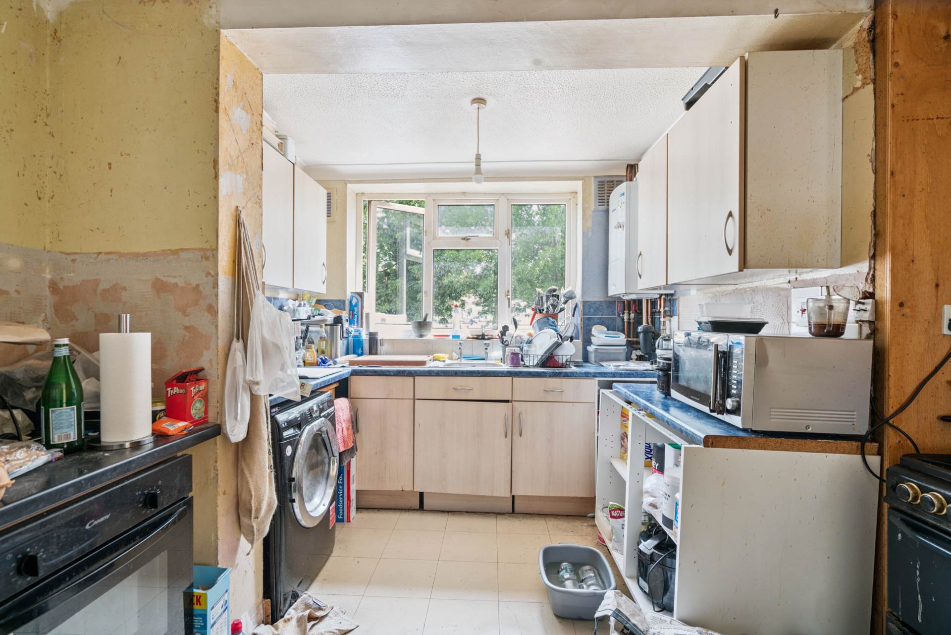 Additional Property Image 3 bedroom Terraced for sale in Bushey 3