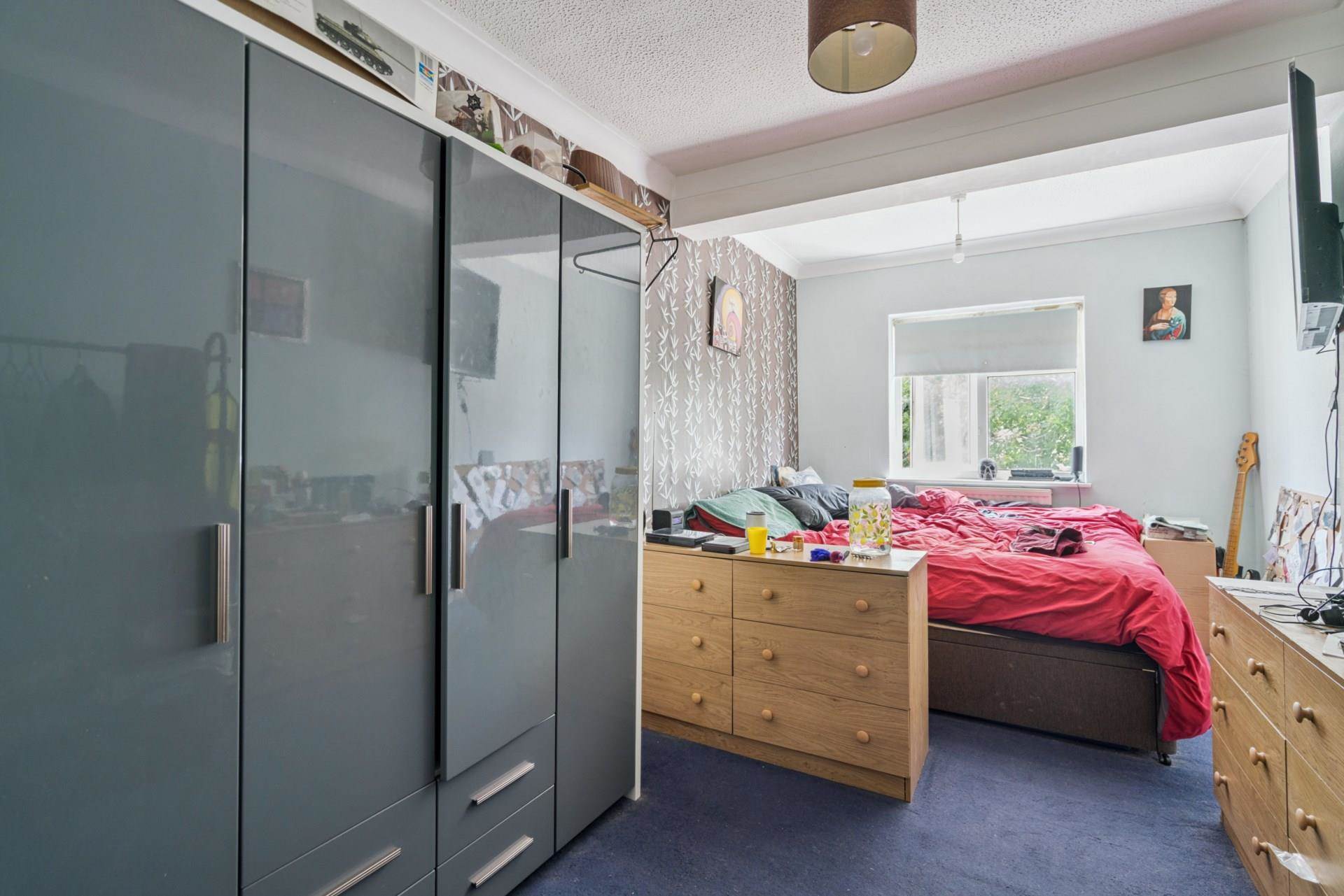 Additional Property Image 3 bedroom Terraced for sale in Bushey 4