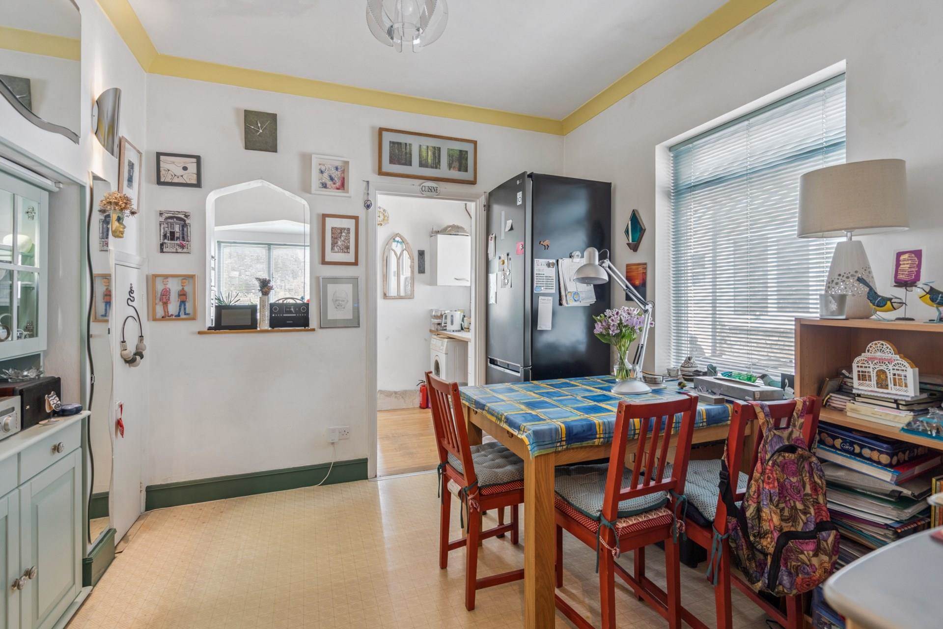 Additional Property Image 3 bedroom Semi Detached for sale in Watford 5