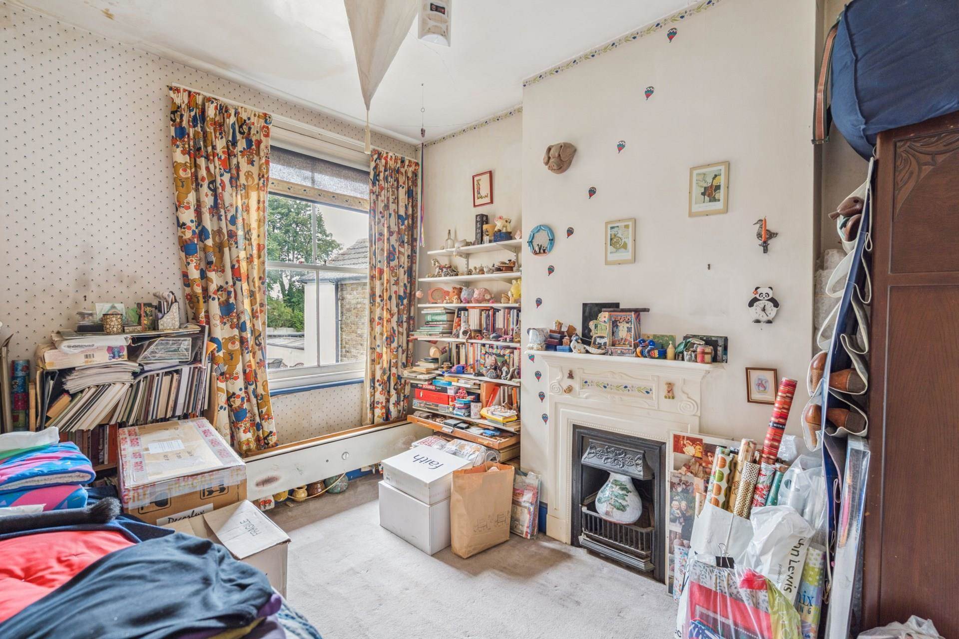Additional Property Image 3 bedroom Semi Detached for sale in Watford 9
