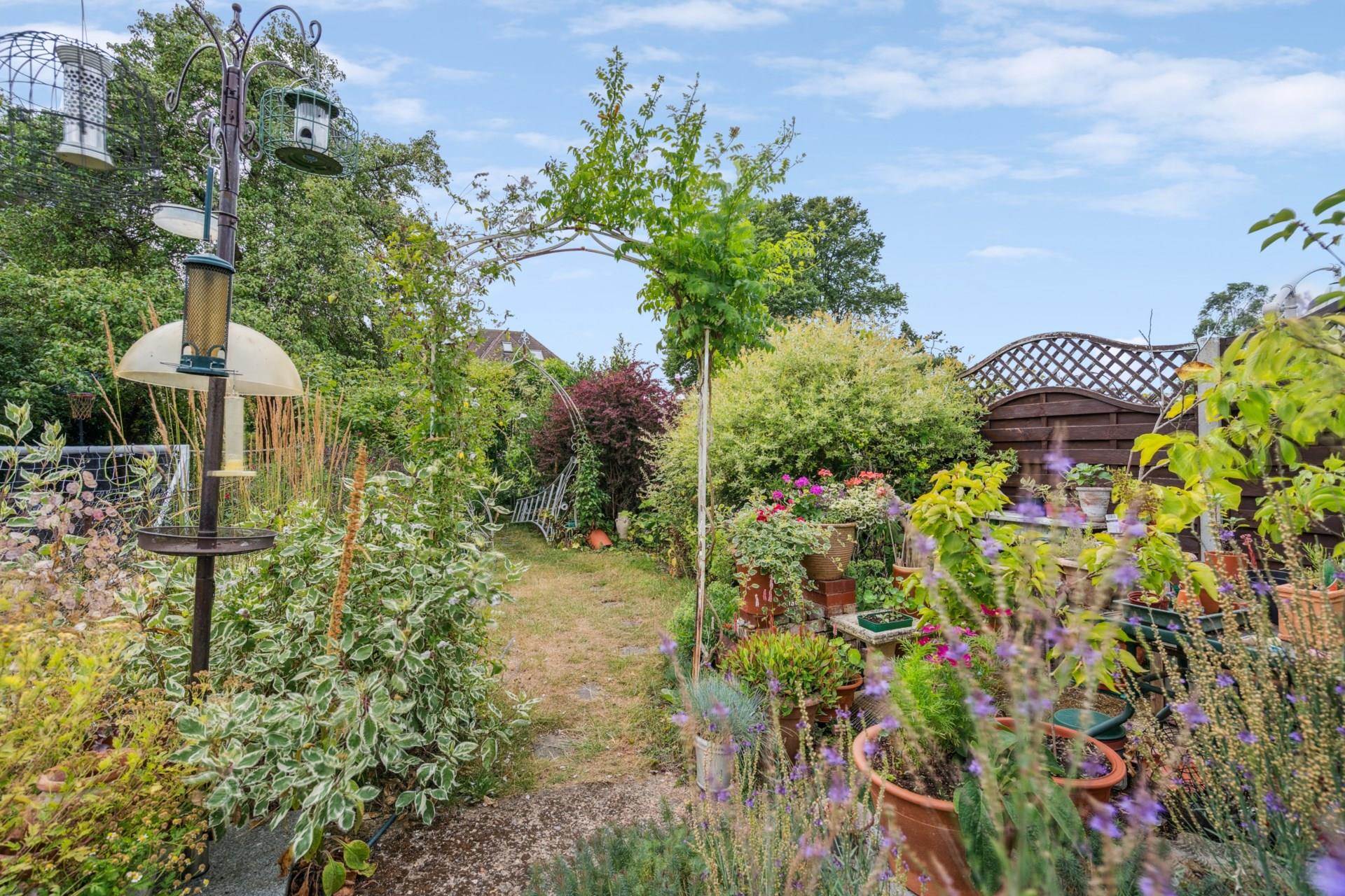 Additional Property Image 3 bedroom Semi Detached for sale in Watford 12