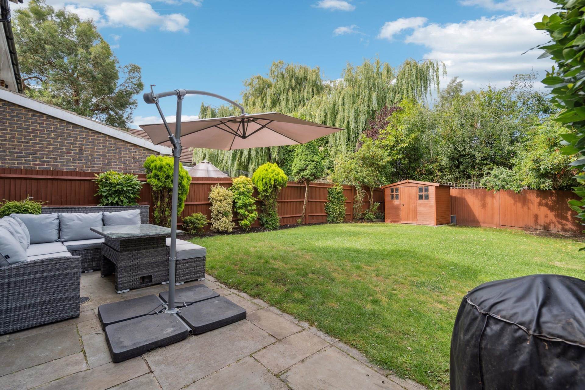 Additional Property Image 4 bedroom Semi Detached for sale in Watford 16