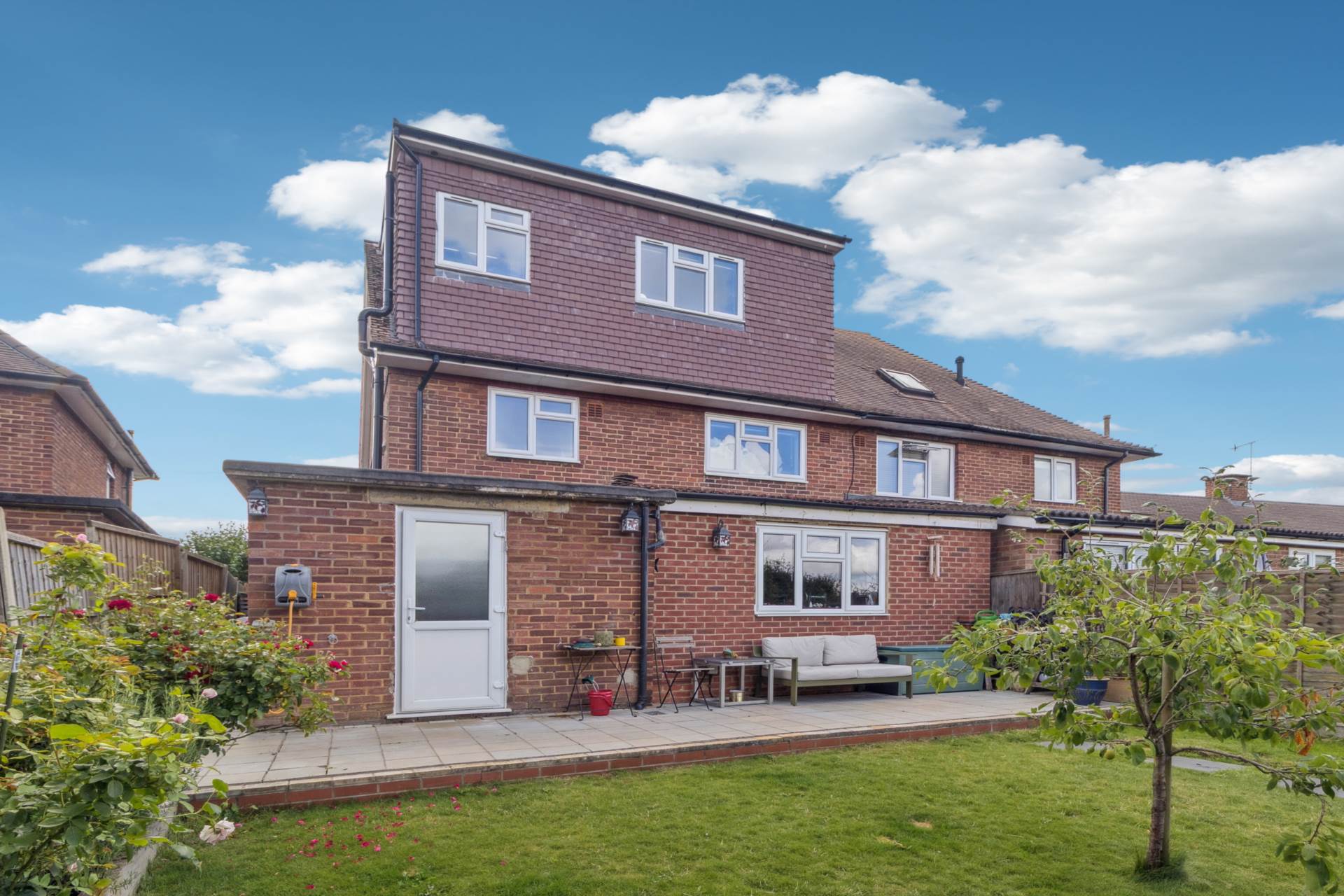 Additional Property Image 4 bedroom Semi Detached for sale in Bushey 19