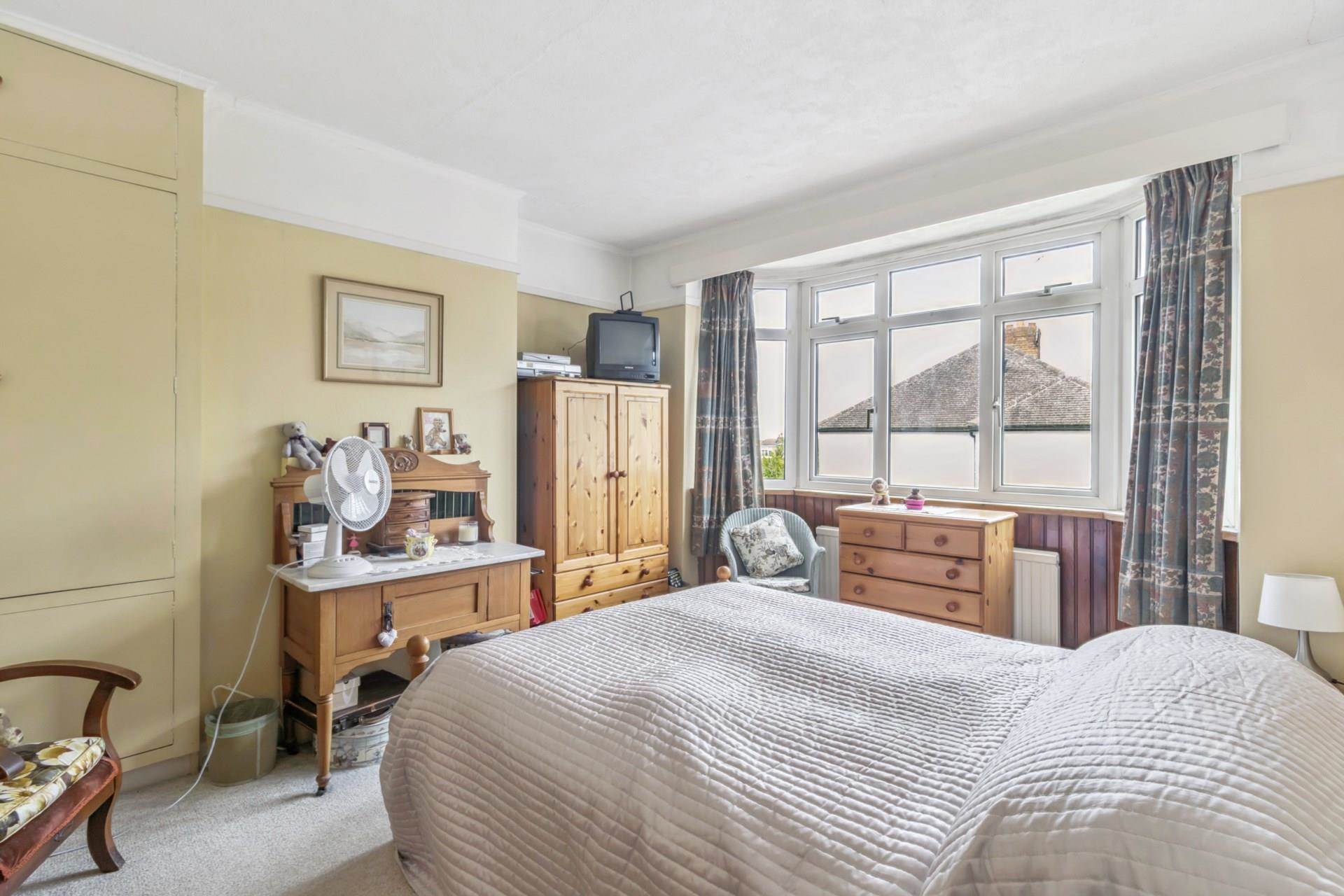 Additional Property Image 3 bedroom Semi Detached for sale in Bushey 7