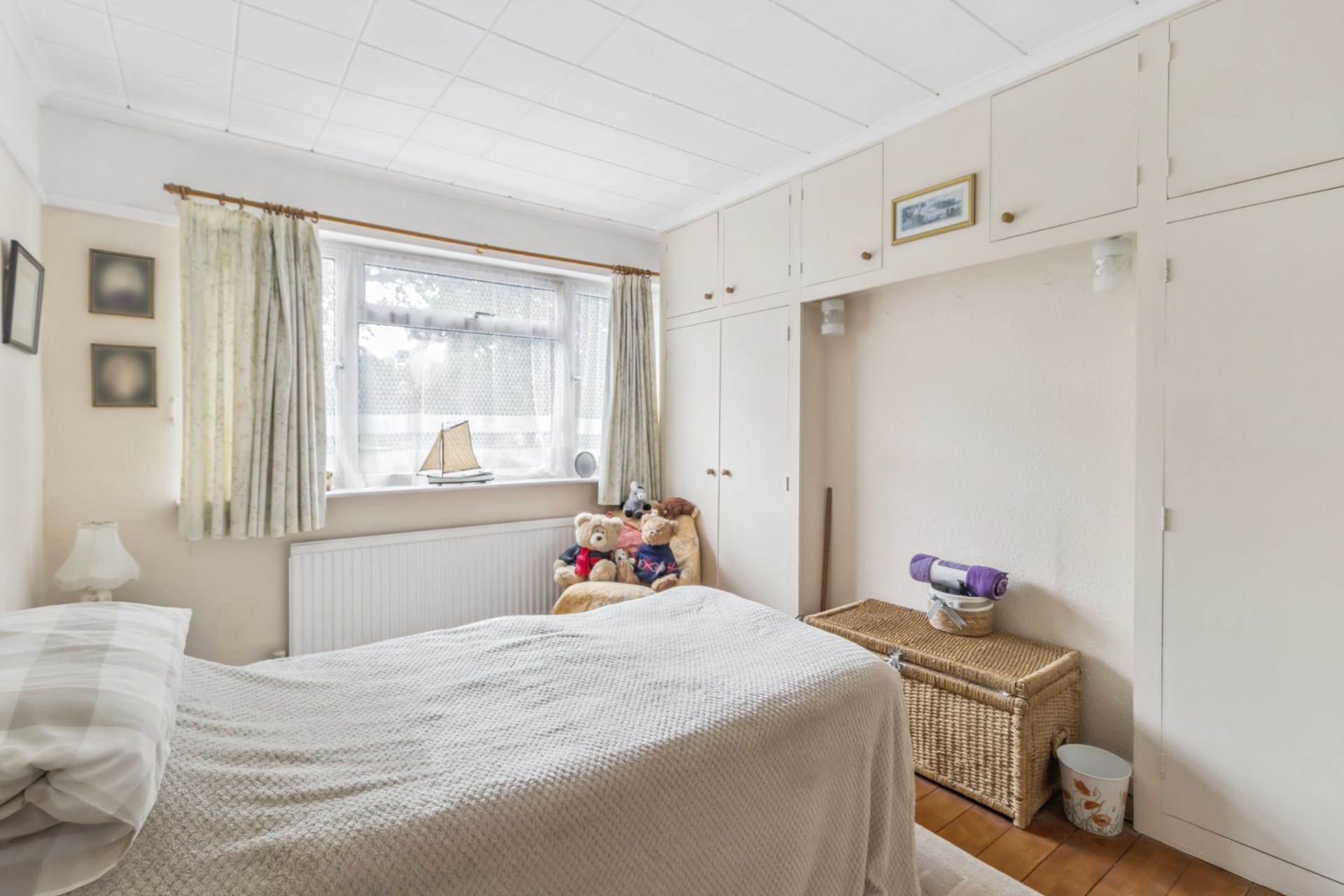 Additional Property Image 3 bedroom Semi Detached for sale in Bushey 8