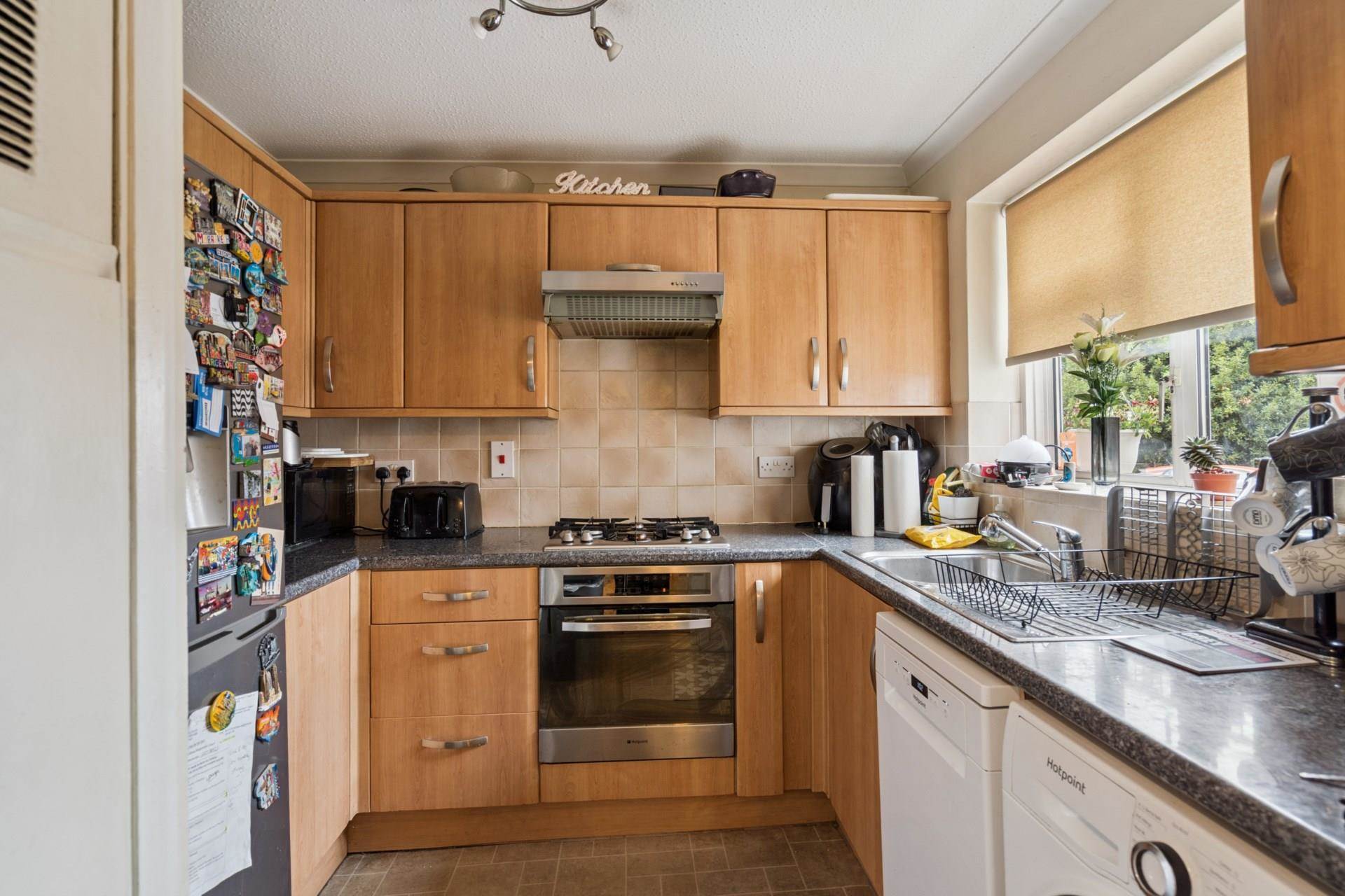 Additional Property Image 4 bedroom End of Terrace for sale in Bushey 3