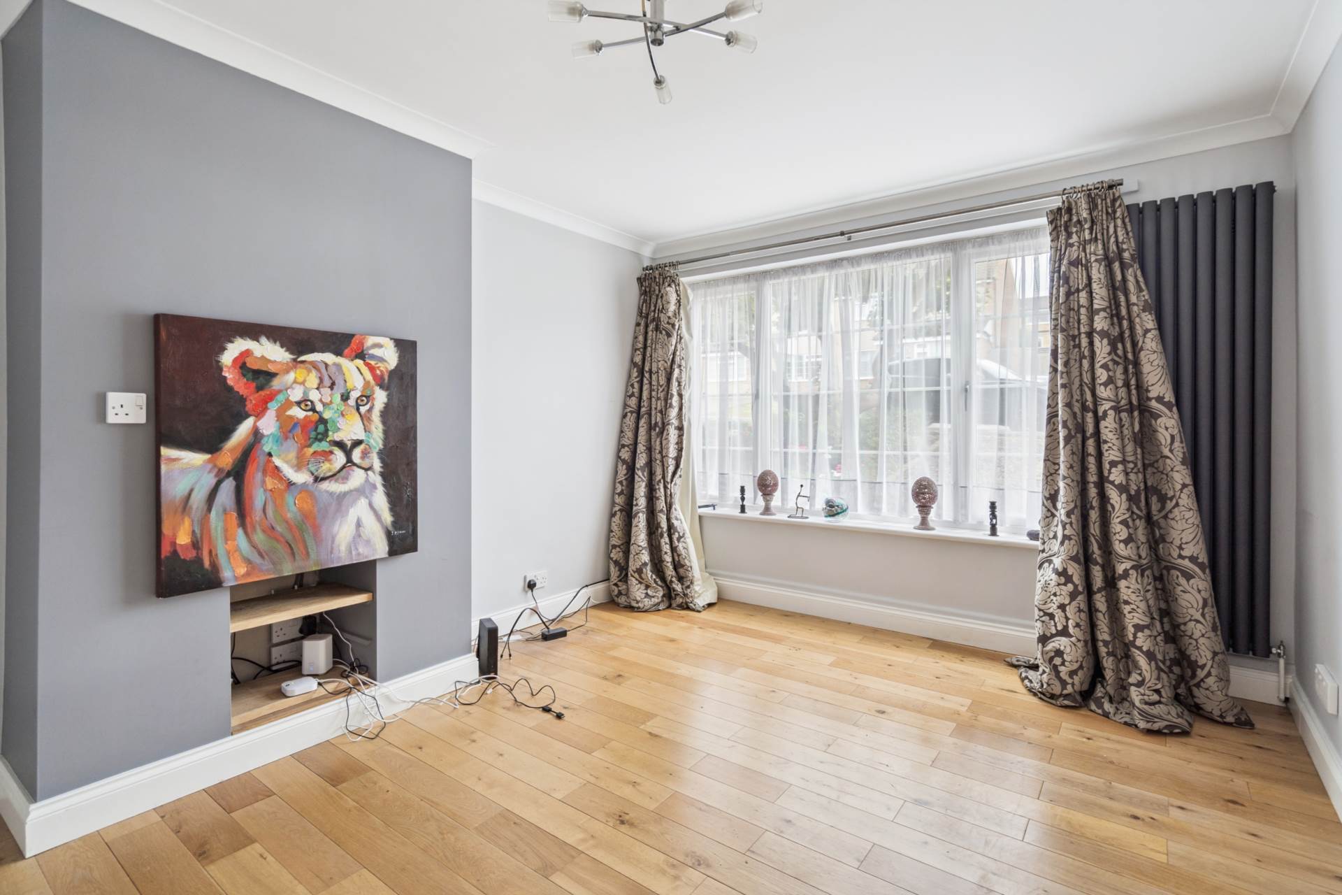 Additional Property Image 4 bedroom Semi Detached for sale in Bushey 2
