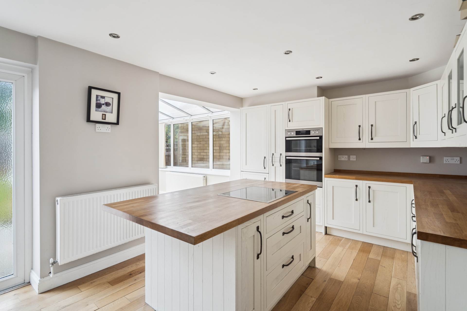 Additional Property Image 4 bedroom Semi Detached for sale in Bushey 3