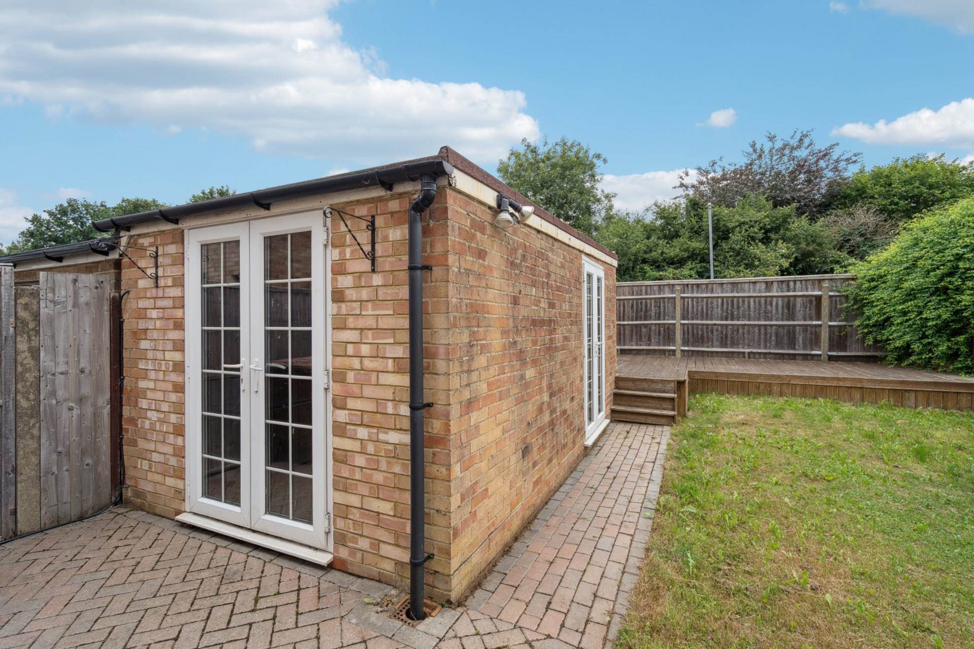 Additional Property Image 4 bedroom Semi Detached for sale in Bushey 16