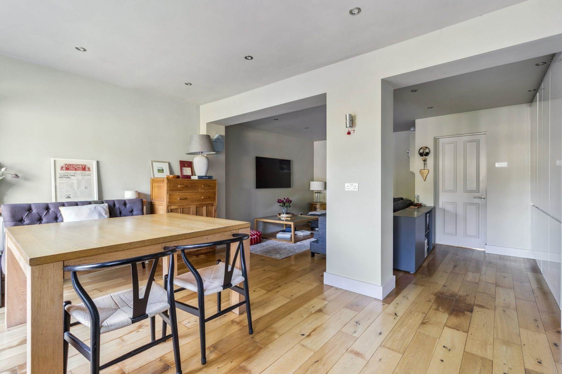 Additional Property Image 4 bedroom Semi Detached for sale in Bushey 5