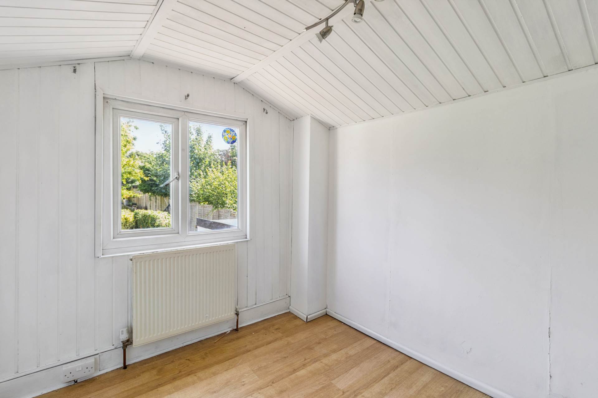 Additional Property Image 3 bedroom Terraced for sale in Watford 10